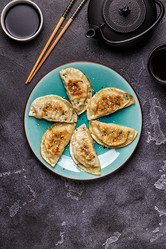 Similar image 21303875