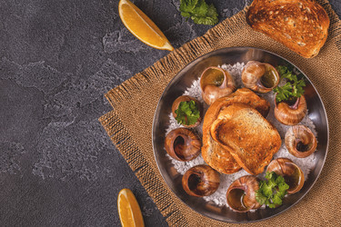 Similar image 21303104