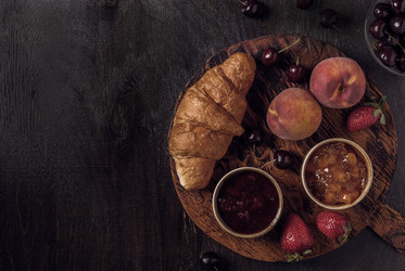 Similar image 21304352