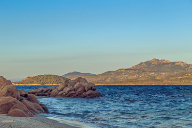 Similar image 21308010