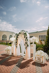 Similar image 21338879