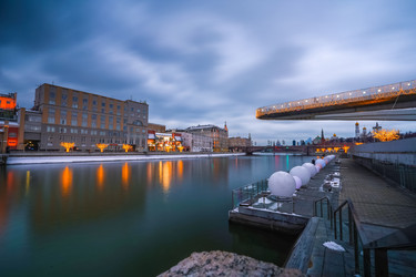 Similar image 21306839