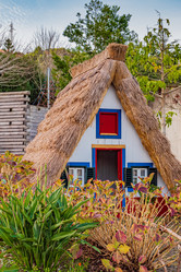 Similar image 21306383