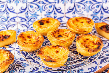 Similar image 21308237