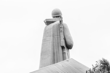 Similar image 21305972