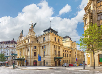 Similar image 21321079