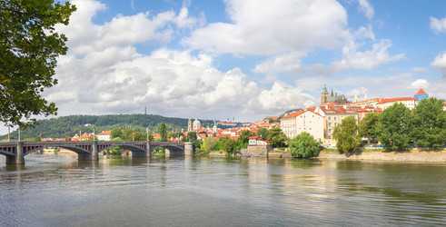 Similar image 21321084