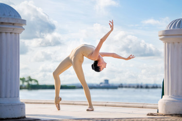 Similar image 21327740