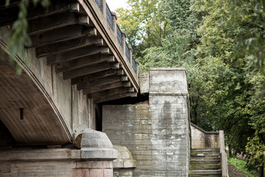 Similar image 21328477