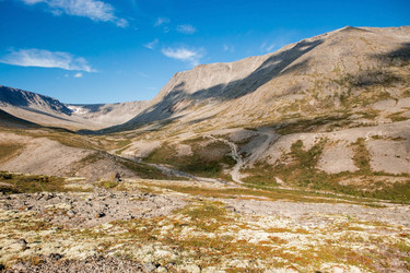 Similar image 21328605