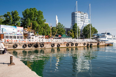 Similar image 21329639