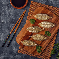 Similar image 21334371