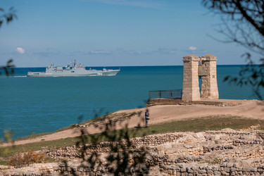 Similar image 21329470