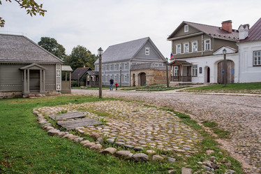 Similar image 21329375