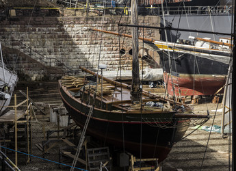 Similar image 21327003