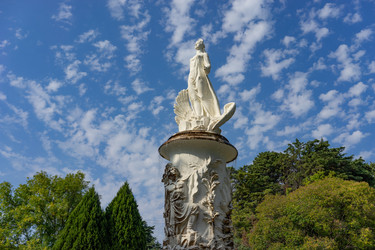 Similar image 21319885