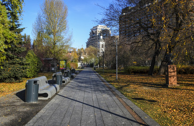 Similar image 21337062