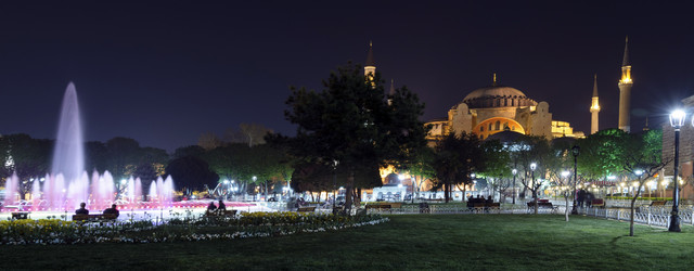 Similar image 21336040