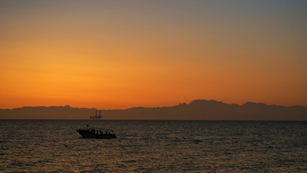 Similar image 21321185