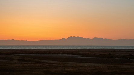 Similar image 21335998