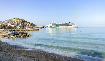 Similar image 21325050