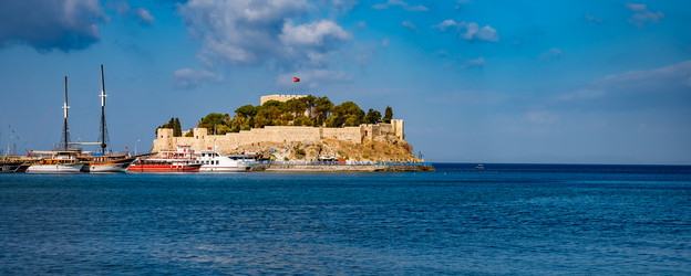 Similar image 21325059