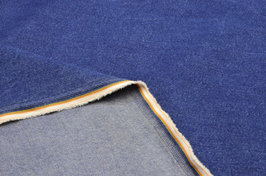 Similar image 21333915