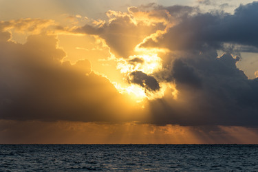 Similar image 21324348