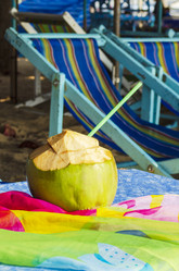 Similar image 21324609