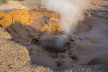 Similar image 21323150