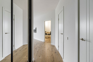 Similar image 21325215