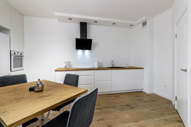 Similar image 21325233