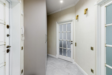 Similar image 21325252