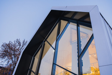 Similar image 21324870