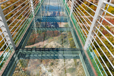 Similar image 21324528