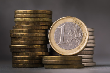 Similar image 21326042