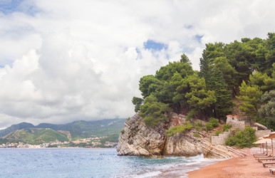 Similar image 21327946