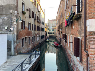 Similar image 21332255