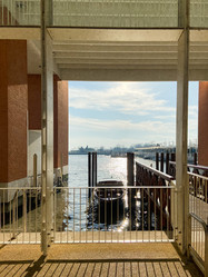 Similar image 21332298