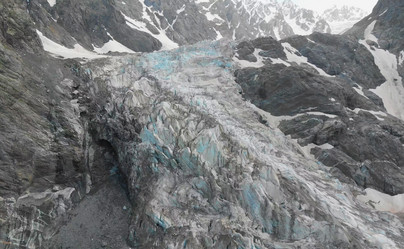 Similar image 21335619