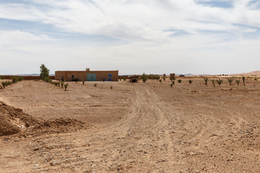 Similar image 21335641