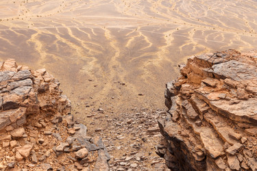 Similar image 21335712