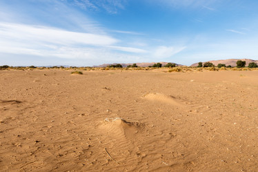 Similar image 21340124