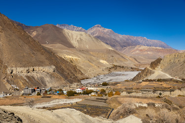 Similar image 21338210