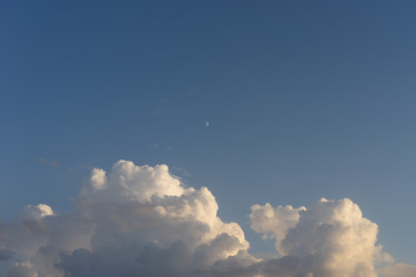 Similar image 21337645