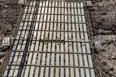 Similar image 21337696