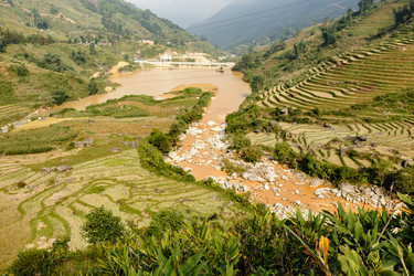 Similar image 21340343