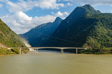 Similar image 21340211