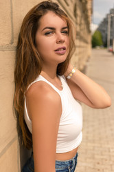 Similar image 21375873