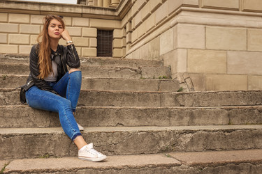 Similar image 21376035